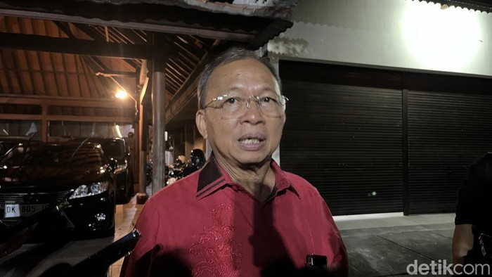 1767589610579-gubernur-bali-wayan-koster-ditemui-di-jayasabha-denpasar-minggu-412026-rizki-setyo-1767534189802_169