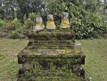 1768129517527-salah-satu-palinggih-di-pura-pucak-antapsai-bon-luhur-badung-foto-dok-disbud-badung-1768121639049_43