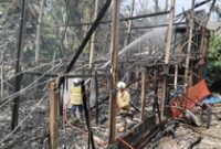 1768280761229-kandang-ayam-milik-miasa-tak-tersisa-dan-ribuan-bangkai-bibit-ayam-di-blahkiuh-abiansemal-selasa-1312026-1768274592910_43