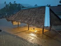 1768323919773-banjir-melanda-kecamatan-sekotong-lombok-barat-selasa-malam-1312026-dok-bpbd-ntb-1768317888655_43