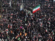 1768367133748-protes-anti-pemerintah-guncang-iran-ratusan-orang-tewas-1768285217879_43